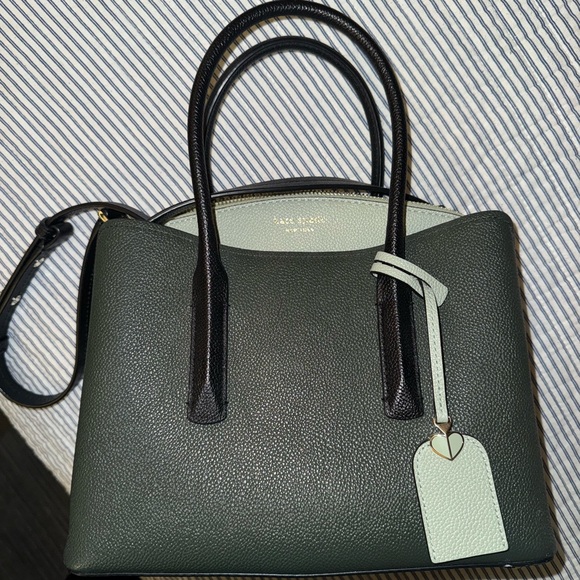 kate spade Handbags - Kate Spade Forest Green and Mint Satchel